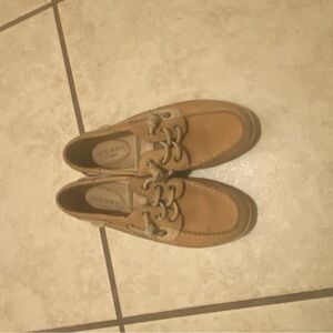 Sperry Tan Flats with Suede Finish and Non-Slip Sole